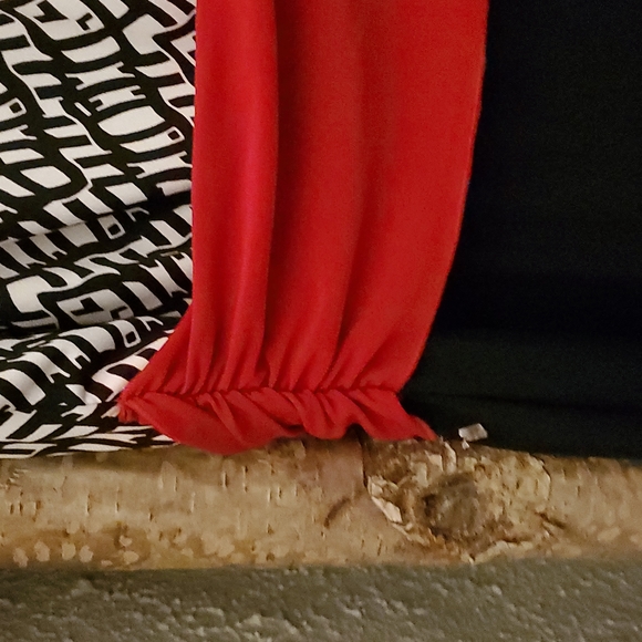 Women's Size 8 Breezy Black Wide Leg Jumpsuit - Picture 5 of 6